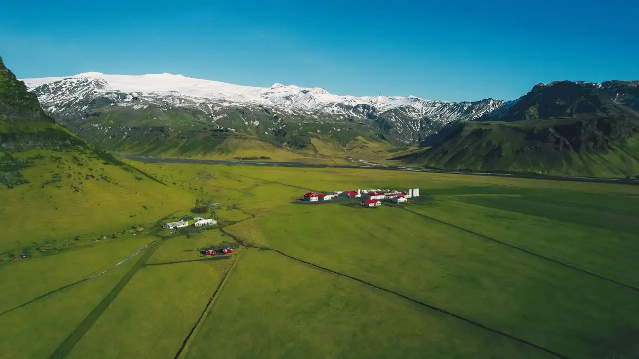 The Best Free And Paid Resources For Learning Icelandic Independently