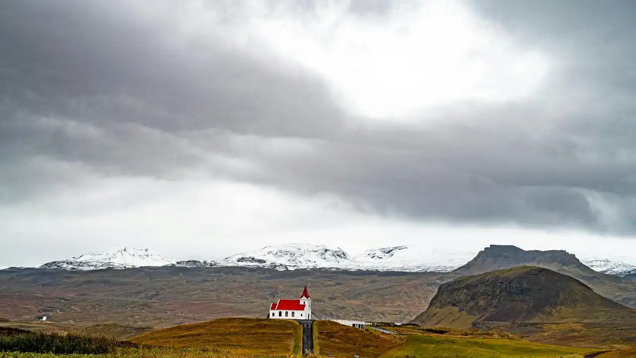 Icelandic Online Review: The Truth About The Free University Course